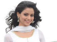 Aamna Shariff 